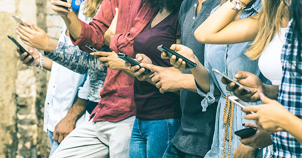 Anpassen und umdenken – Unternehmenskommunikation und die Anforderungen mobiler Endgeräte