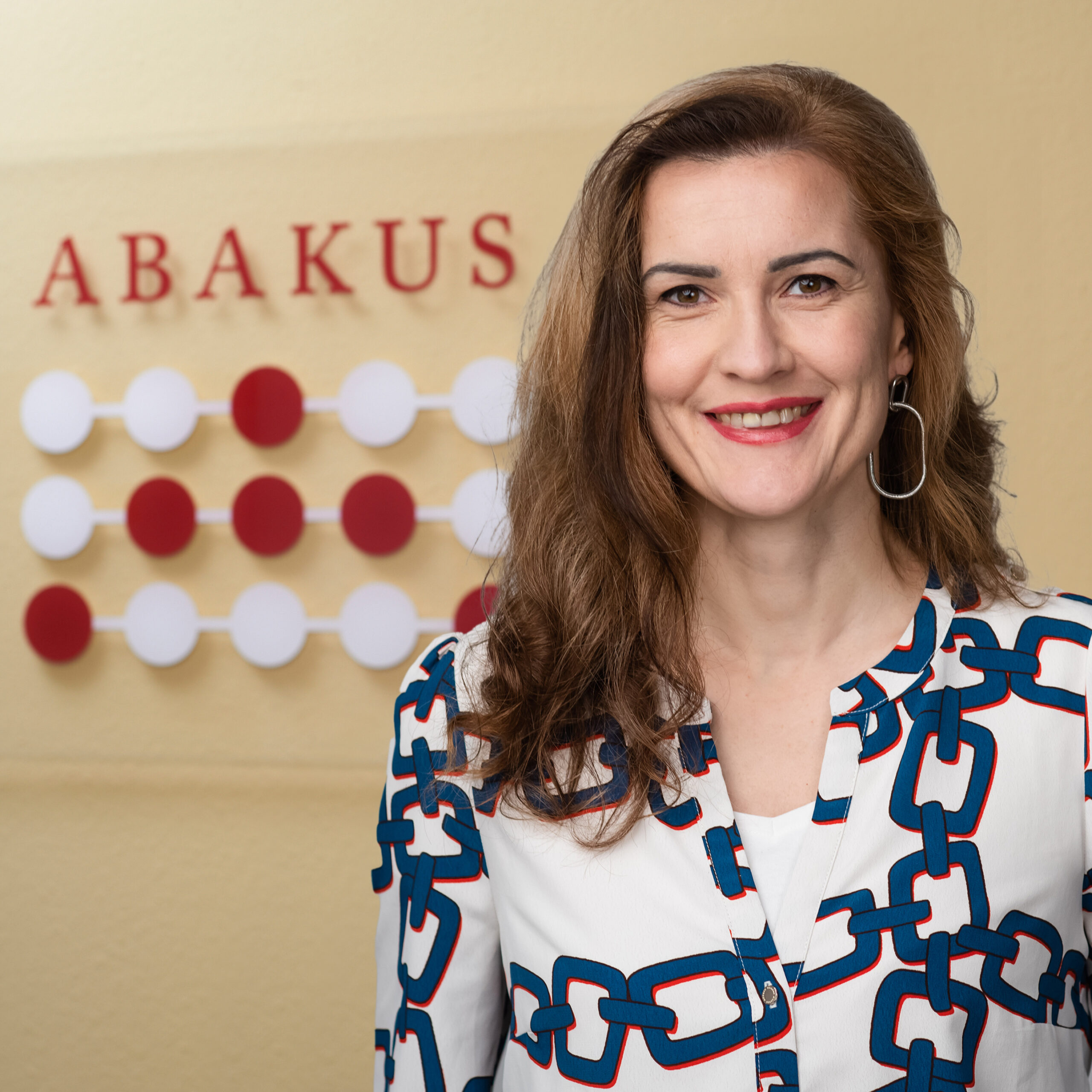 Anna Pianka, Online Marketing Expertin und leitet die SEO OffPage Abteilung bei ABAKUS Internet
